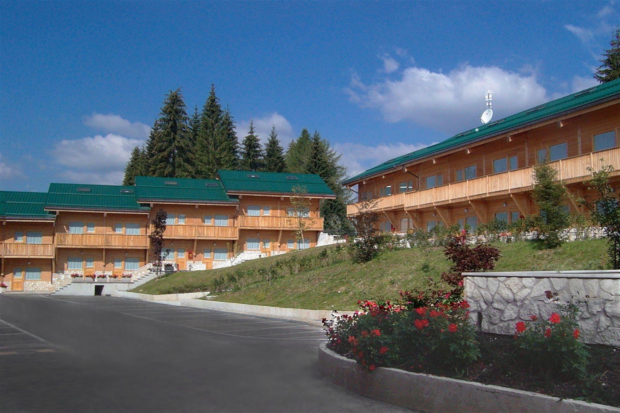 Albergo Rendola Asiago Buitenkant foto