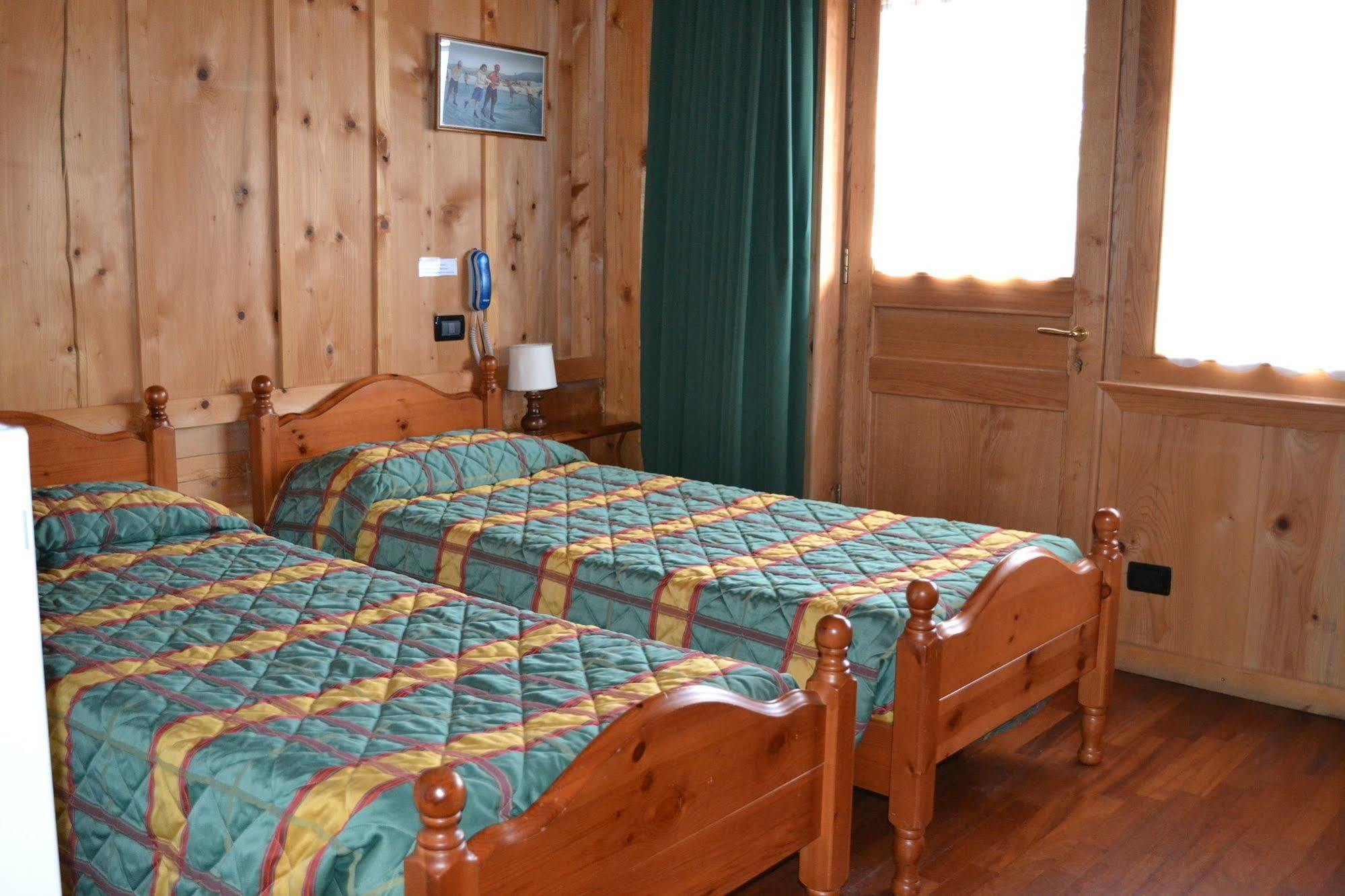 Albergo Rendola Asiago Buitenkant foto